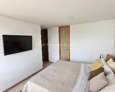 Apartamento en arriendo en El Poblado, Medellín · foto 7 de 10