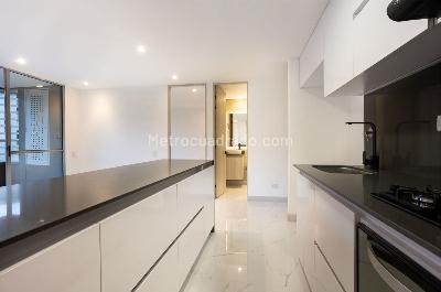Apartamento de 2 alcobas en venta en Sabaneta, Sabaneta, 73 m² · foto 11 de 18