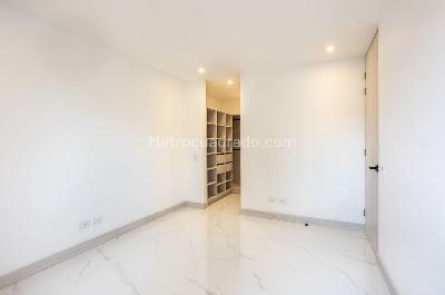 Apartamento de 2 alcobas en venta en Sabaneta, Sabaneta, 73 m² · foto 15 de 18