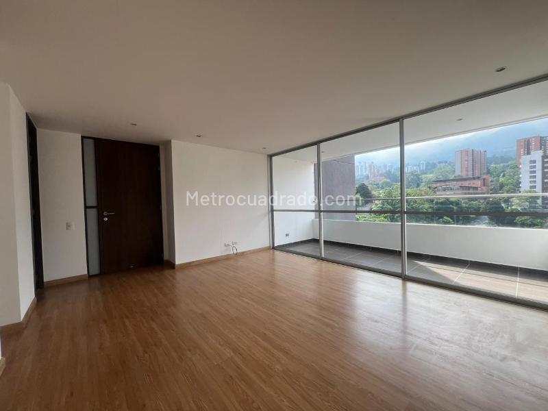 3BR Apartment in ENVIGADO (143 m²)