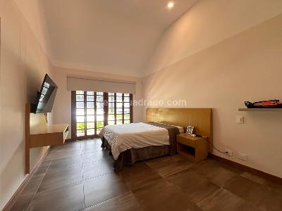 Casa de 3 alcobas en venta en Envigado, Envigado, 300 m² · foto 14 de 20