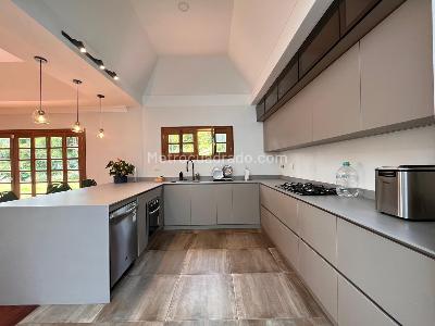 Casa de 3 alcobas en venta en Envigado, Envigado, 300 m² · foto 7 de 20