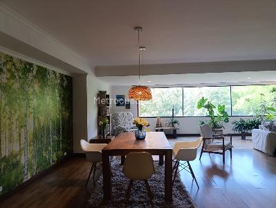 Apartamento en venta en El Poblado, Medellín · foto 3 de 20