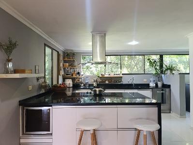 Apartamento en venta en El Poblado, Medellín · foto 8 de 20