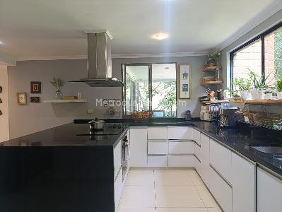Apartamento en venta en El Poblado, Medellín · foto 9 de 20