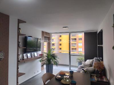 Apartamento en arriendo en El Poblado, Medellín · foto 2 de 13