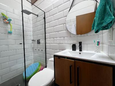 Casa de 3 alcobas en venta en Envigado, Envigado, 141 m² · foto 18 de 19