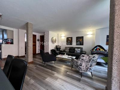 Casa de 3 alcobas en venta en Envigado, Envigado, 141 m² · foto 3 de 19