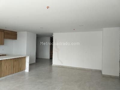 Apartamento en venta en Envigado, Envigado · foto 4 de 19