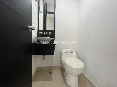 Apartamento de 1 alcoba en arriendo en Alejandría, Medellín, 56 m² · foto 11 de 11