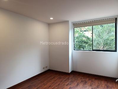 Apartamento de 3 alcobas en arriendo en Los Naranjos, Medellín, 113 m² · foto 12 de 18