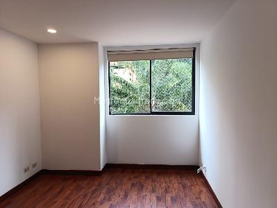 Apartamento de 3 alcobas en arriendo en Los Naranjos, Medellín, 113 m² · foto 13 de 18