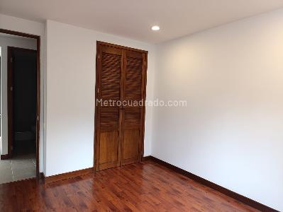 Apartamento de 3 alcobas en arriendo en Los Naranjos, Medellín, 113 m² · foto 15 de 18