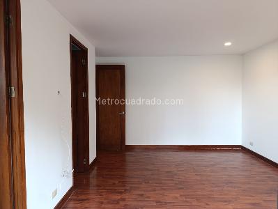 Apartamento de 3 alcobas en arriendo en Los Naranjos, Medellín, 113 m² · foto 8 de 18