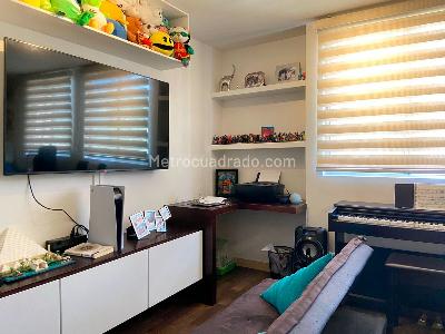 Apartamento de 2 alcobas en venta en Sabaneta, Sabaneta, 97 m² · foto 12 de 19