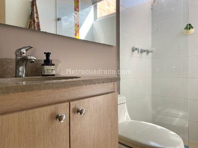 Apartamento de 2 alcobas en venta en Sabaneta, Sabaneta, 97 m² · foto 18 de 19