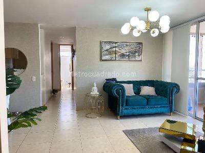 Apartamento de 2 alcobas en venta en Sabaneta, Sabaneta, 97 m² · foto 2 de 19