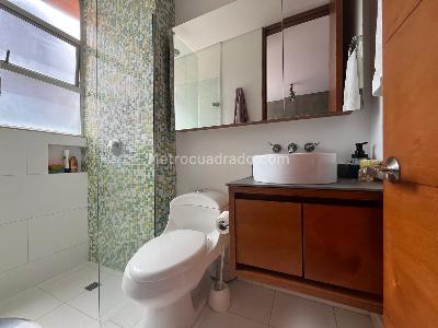 Apartamento en arriendo en El Poblado, Medellín · foto 15 de 17
