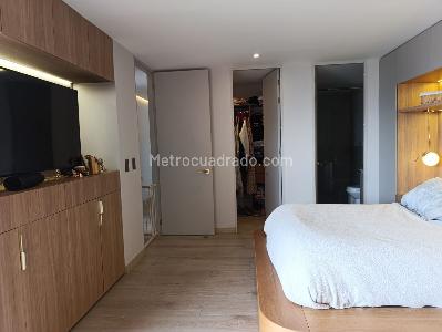 Apartamento de 3 alcobas en arriendo en Los Naranjos, Medellín, 120 m² · foto 10 de 20