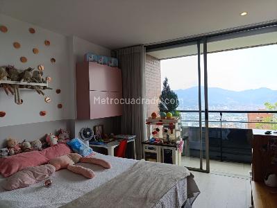 Apartamento de 3 alcobas en arriendo en Los Naranjos, Medellín, 120 m² · foto 13 de 20