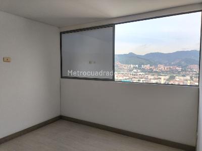 Apartamento en venta en El Poblado, Medellín · foto 15 de 18