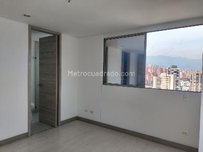 Apartamento en venta en El Poblado, Medellín · foto 8 de 18