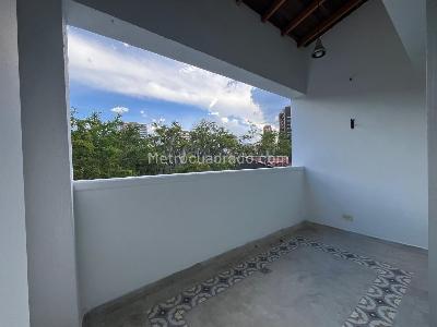 Apartamento de 4 alcobas en arriendo en Los Naranjos, Medellín, 170 m² · foto 19 de 19