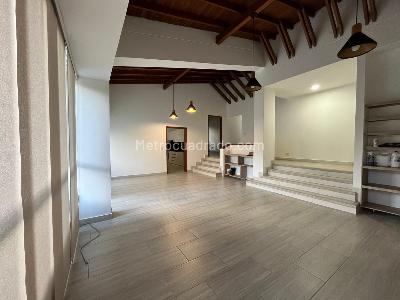 Apartamento de 4 alcobas en arriendo en Los Naranjos, Medellín, 170 m² · foto 2 de 19