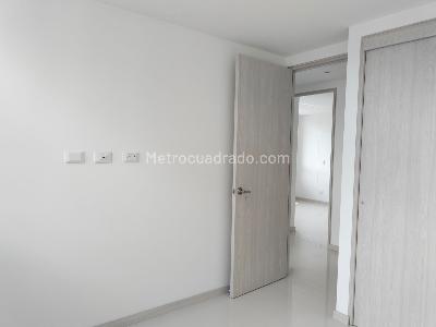 Apartamento en arriendo en El Poblado, Medellín · foto 11 de 18