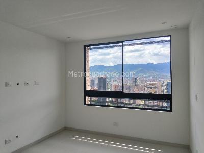Apartamento en arriendo en El Poblado, Medellín · foto 12 de 18