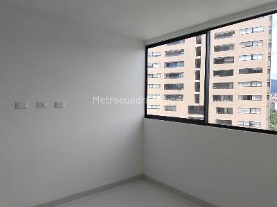 Apartamento en arriendo en El Poblado, Medellín · foto 13 de 18