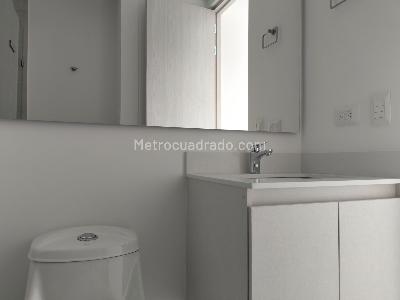 Apartamento en arriendo en El Poblado, Medellín · foto 16 de 18