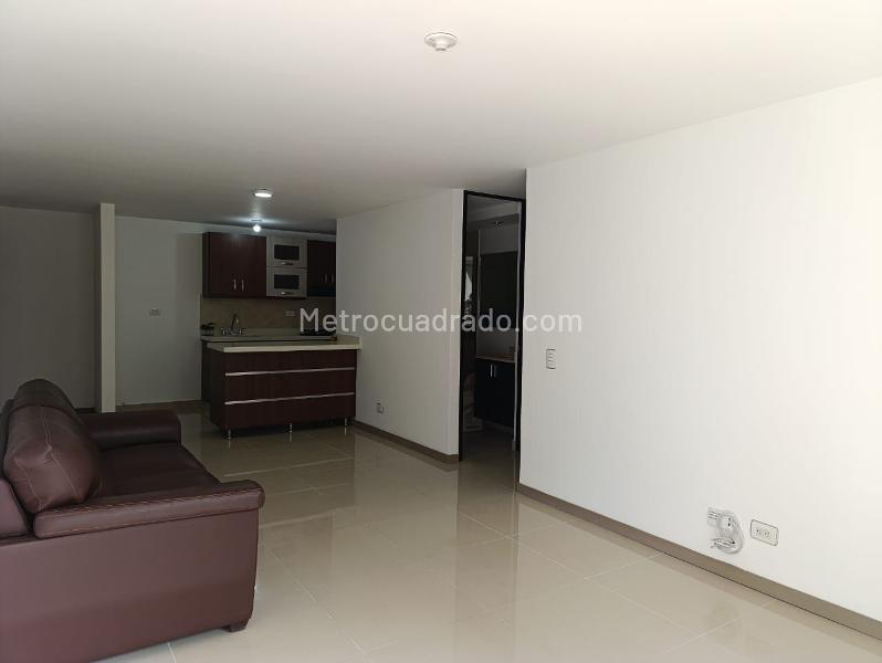 3BR Apartment with Terrace in El Poblado (Gated Unit) - 2