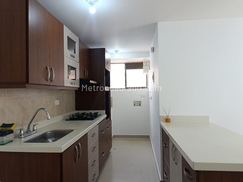 3BR Apartment with Terrace in El Poblado (Gated Unit) - 6