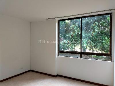 Apartamento de 3 alcobas en arriendo en El Poblado, Medellín, 103 m² · foto 11 de 20