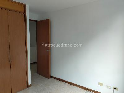 Apartamento de 3 alcobas en arriendo en El Poblado, Medellín, 103 m² · foto 15 de 20