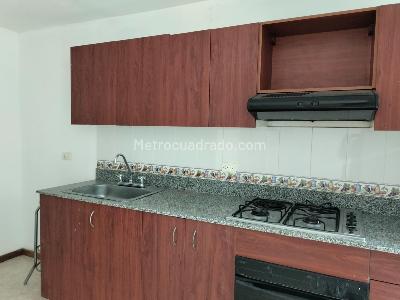 Apartamento de 3 alcobas en arriendo en El Poblado, Medellín, 103 m² · foto 8 de 20