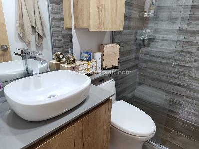 Apartamento de 3 alcobas en venta en El Poblado, Medellín, 100 m² · foto 18 de 20