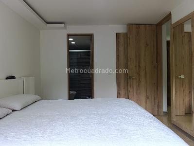 Apartamento de 3 alcobas en venta en El Poblado, Medellín, 100 m² · foto 8 de 20