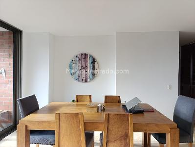 Apartamento de 3 alcobas en arriendo en El Tesoro, Medellín, 170 m² · foto 3 de 19