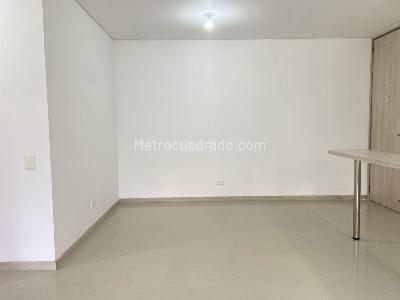 Apartamento de 3 alcobas en arriendo en Sabaneta, Sabaneta, 143 m² · foto 3 de 18