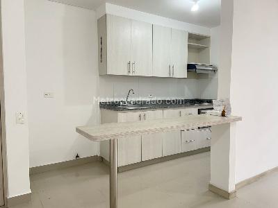 Apartamento de 3 alcobas en arriendo en Sabaneta, Sabaneta, 143 m² · foto 6 de 18