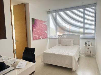Apartamento en venta en El Poblado, Medellín · foto 11 de 19