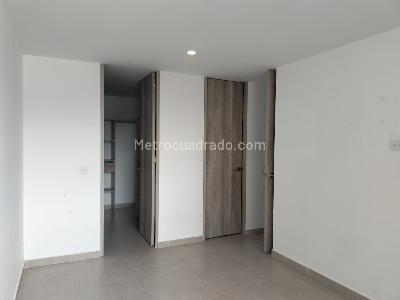 Apartamento de 3 alcobas en venta en Villa Carlota, Medellín, 110 m² · foto 12 de 20