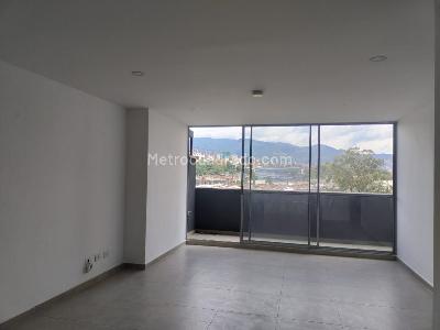 Apartamento de 3 alcobas en venta en Villa Carlota, Medellín, 110 m² · foto 2 de 20