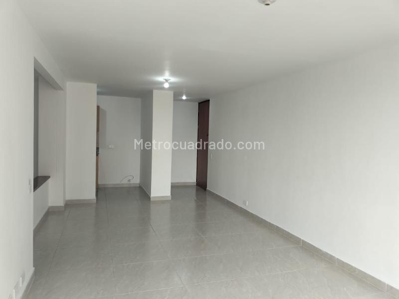 Apartamento de 2 Alcobas con Amenidades Modernas en El Poblado - 2