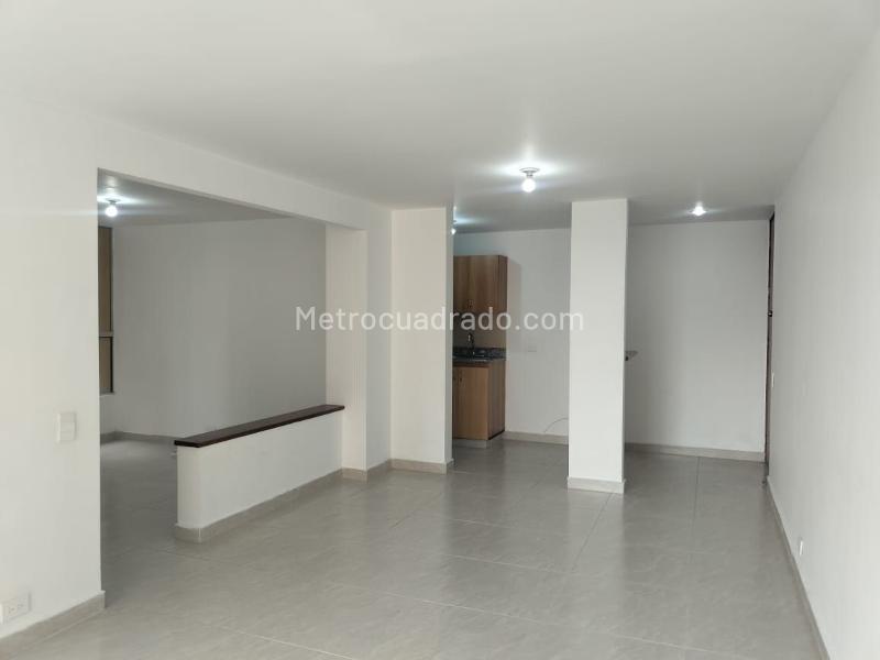 Apartamento de 2 Alcobas con Amenidades Modernas en El Poblado - 3