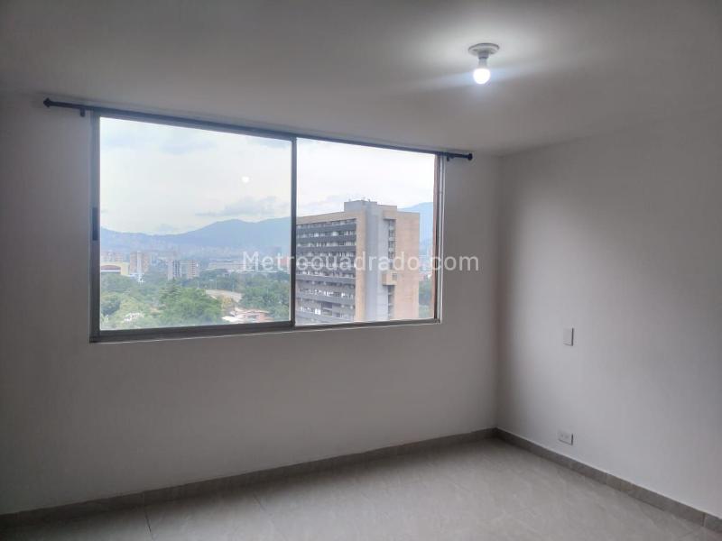Apartamento de 2 Alcobas con Amenidades Modernas en El Poblado - 8
