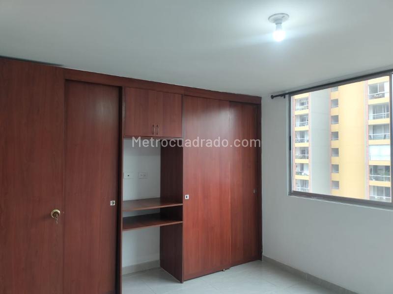 Apartamento de 2 Alcobas con Amenidades Modernas en El Poblado - 9