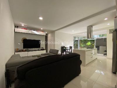 Apartamento en venta en Itagui, Itagüí · foto 8 de 17